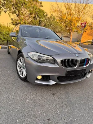 2011 بي أم دابليو الفئة - 5 528i