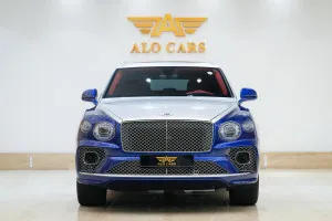2022 بنتلي بنتايجا V8 AWD