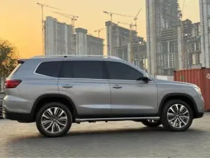 2023 ام جي ار اكس ٨