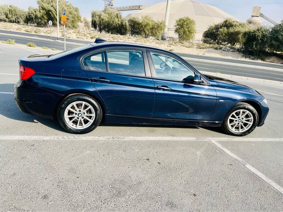 2014 بي أم دابليو الفئة - 3 320i