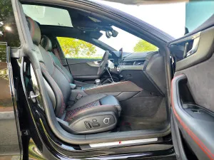 2024 اودي ار اس ٥ 5 Sportback