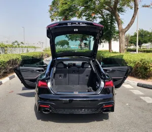 2024 اودي ار اس ٥ 5 Sportback