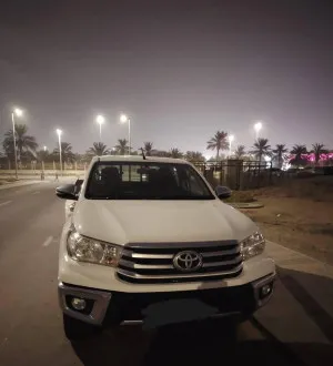 2020 Toyota Hilux G