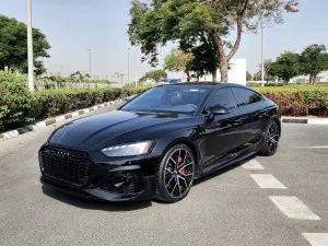 2024 اودي ار اس ٥ 5 Sportback