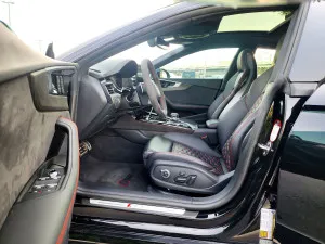 2024 اودي ار اس ٥ 5 Sportback