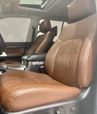 2016 تويوتا لاند كروزر VXR