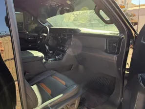 2023 GMC Sierra AT4