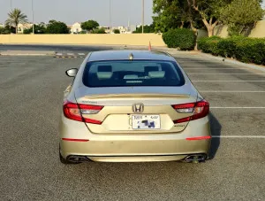 2019 هوندا أكورد EX