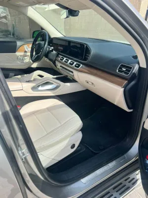 2021 مرسيدس-بنز GLS - جي ال اس GLS 450 4MATIC