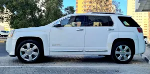 2014 جي أم سي ترين Denali