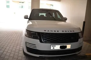 2018 لاند روفر رينج روفر HSE