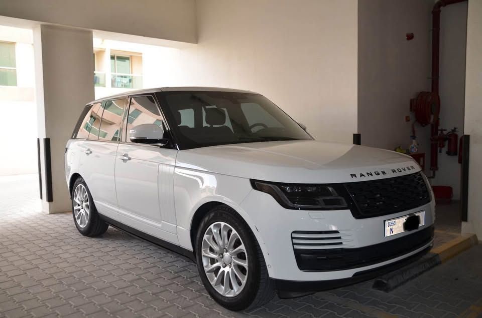 2018 لاند روفر رينج روفر HSE