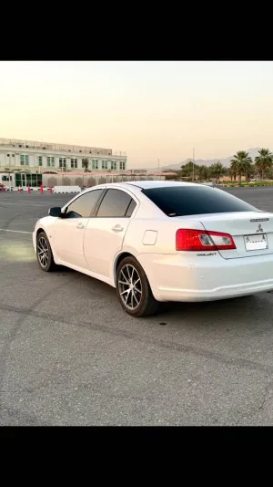 2011 Mitsubishi Galant ES