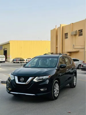 2015 نيسان روج SL