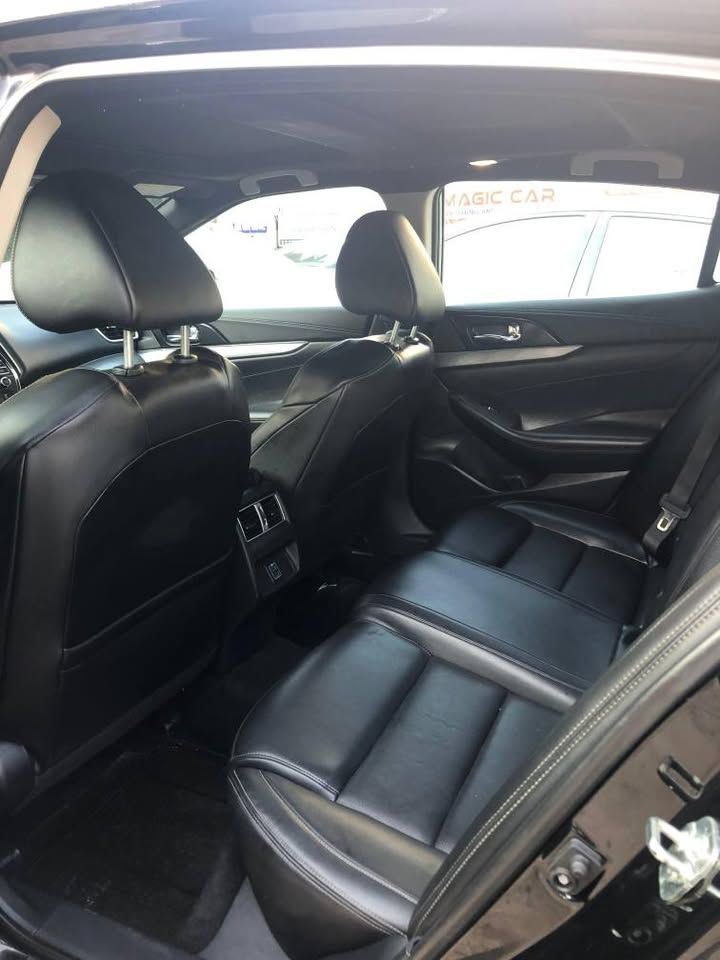 2018 Nissan Maxima SL