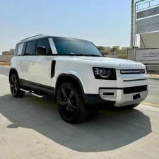 2024 لاند روفر ديفندر 110 HSE