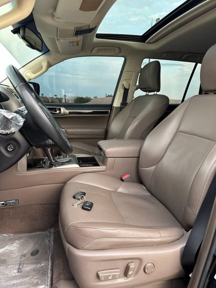 2018 Lexus GX F-sport