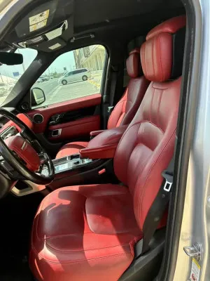 2018 لاند روفر رينج روفر HSE