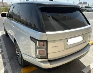 2018 لاند روفر رينج روفر HSE