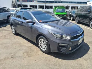 2020 كيا سيراتو EX hatchback