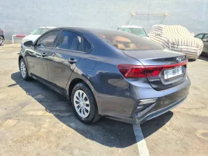 2020 كيا سيراتو EX hatchback