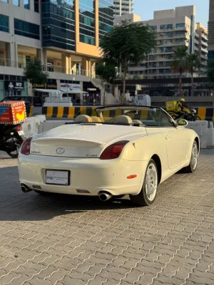 2005 لكزس اس سي 430