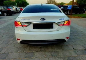 2012 Hyundai Sonata HyBird