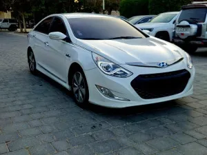2012 Hyundai Sonata HyBird