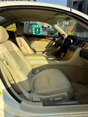 2005 لكزس اس سي 430