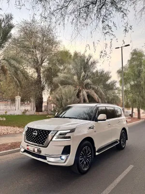 2015 Nissan Patrol LE Platinum city