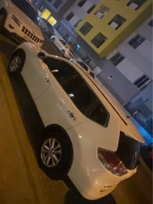2017 نيسان اكس تريل ST