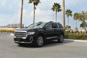 2022 جي أم سي أكاديا Denali