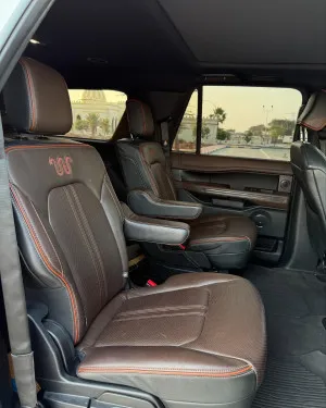 2021 فورد اكبيديشن King Ranch MAX