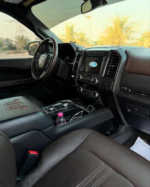 2021 فورد اكبيديشن King Ranch MAX