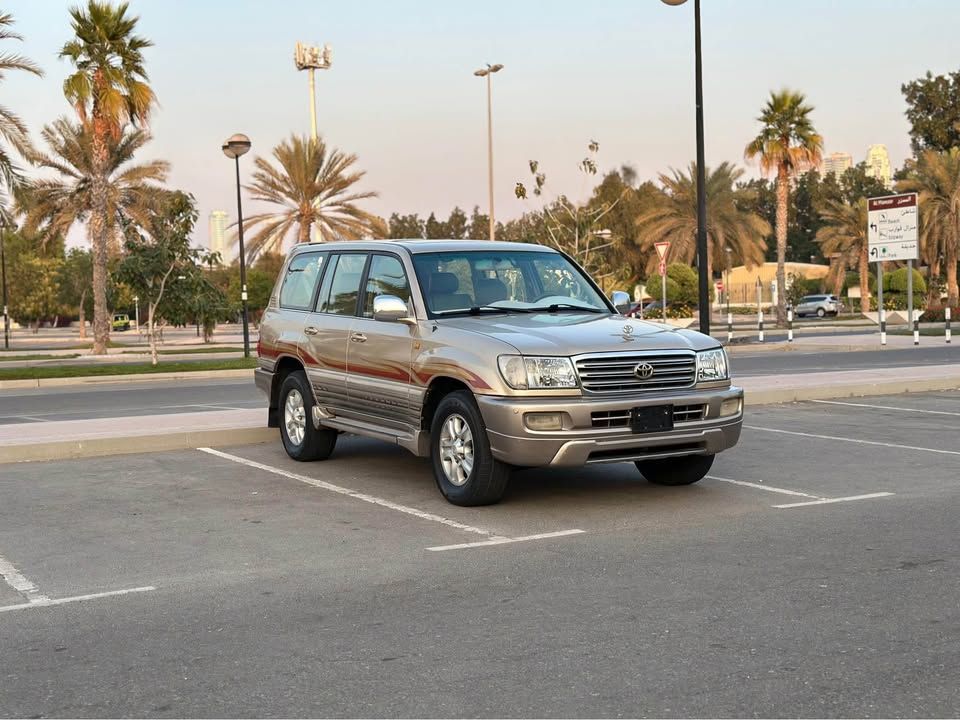 2004 تويوتا لاند كروزر GXR