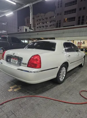2007 Lincoln Town Car Designer