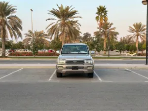 2004 تويوتا لاند كروزر GXR