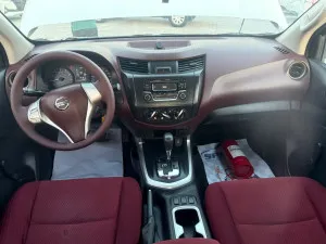 2020 نيسان بيك اب