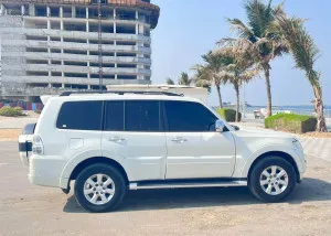 2015 Mitsubishi Pajero GLS