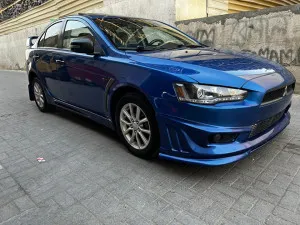 2015 ميتسوبيشي لانسر EX