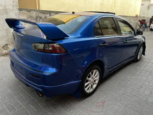 2015 ميتسوبيشي لانسر EX