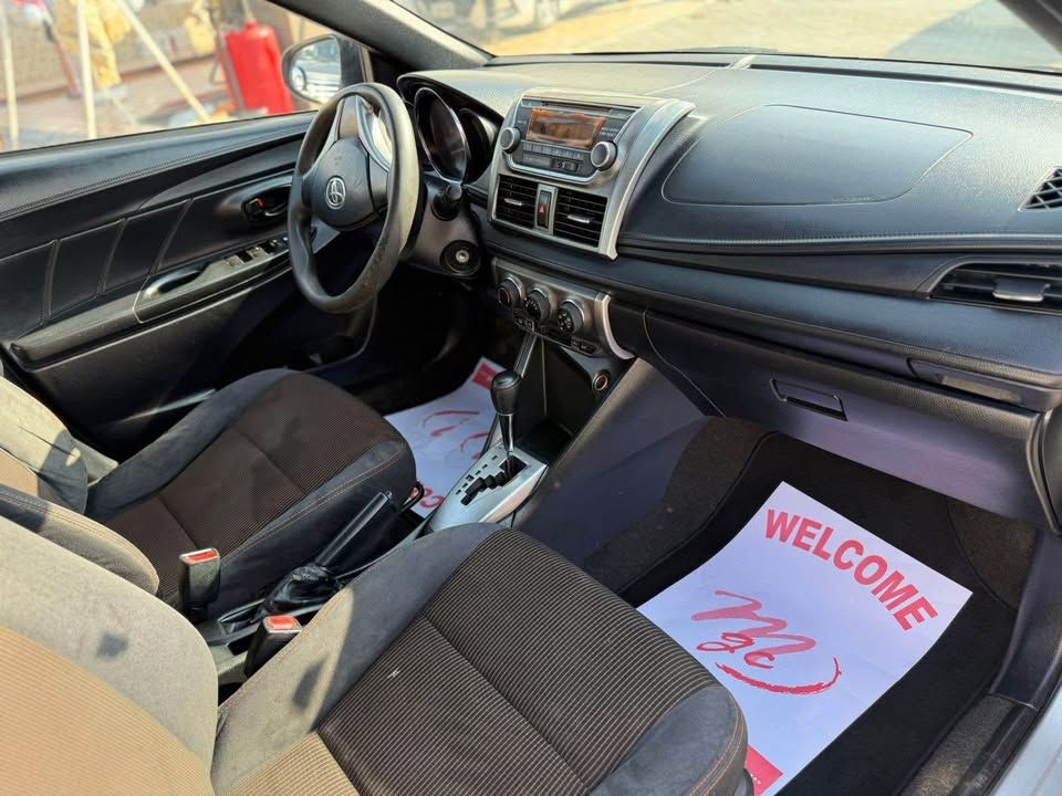 2016 Toyota Yaris Dynamic