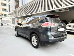 2016 نيسان اكس تريل SL