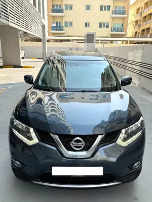 2016 نيسان اكس تريل SL
