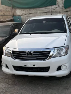 2013 Toyota Hilux DLX