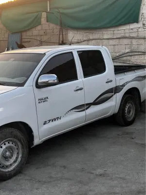 2013 Toyota Hilux DLX
