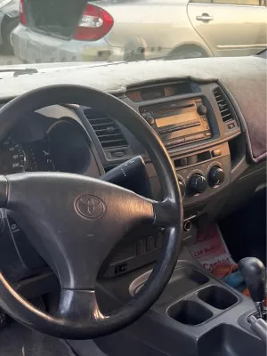 2013 Toyota Hilux DLX