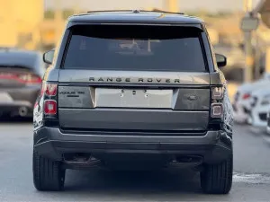 2015 لاند روفر رينج روفر Supercharged
