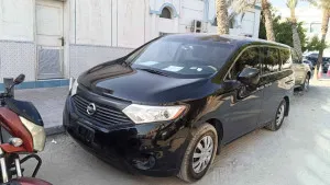 2015 نيسان كويست Platinum