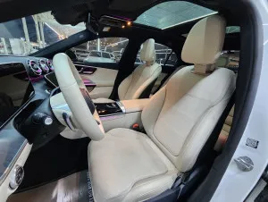 2023 Mercedes-Benz C-Class C300